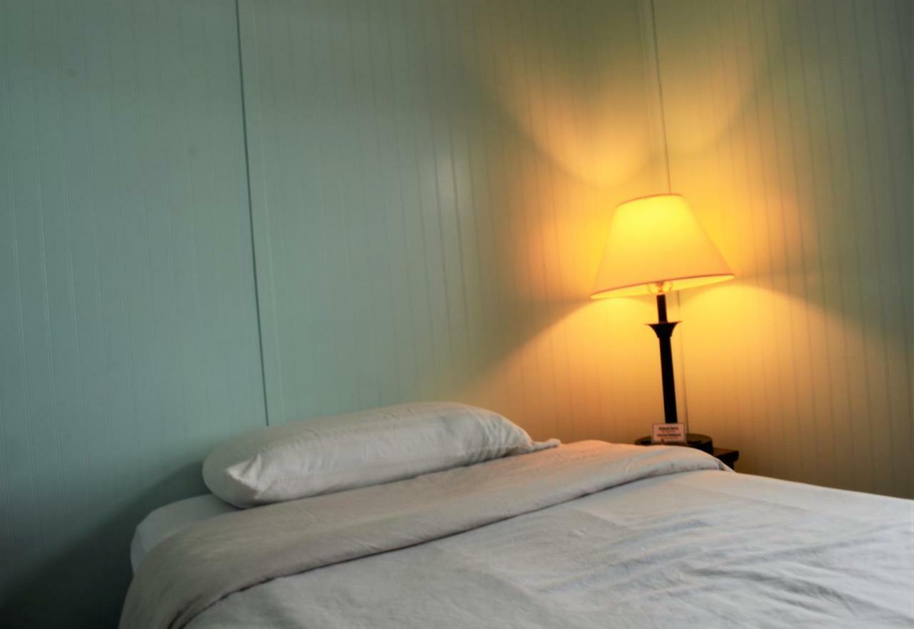 Little River Inn Motel Leon Εξωτερικό φωτογραφία