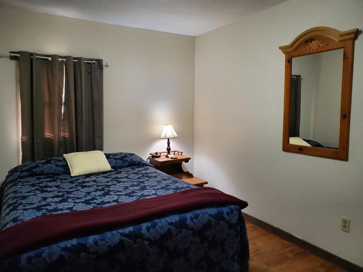 Little River Inn Motel Leon Εξωτερικό φωτογραφία